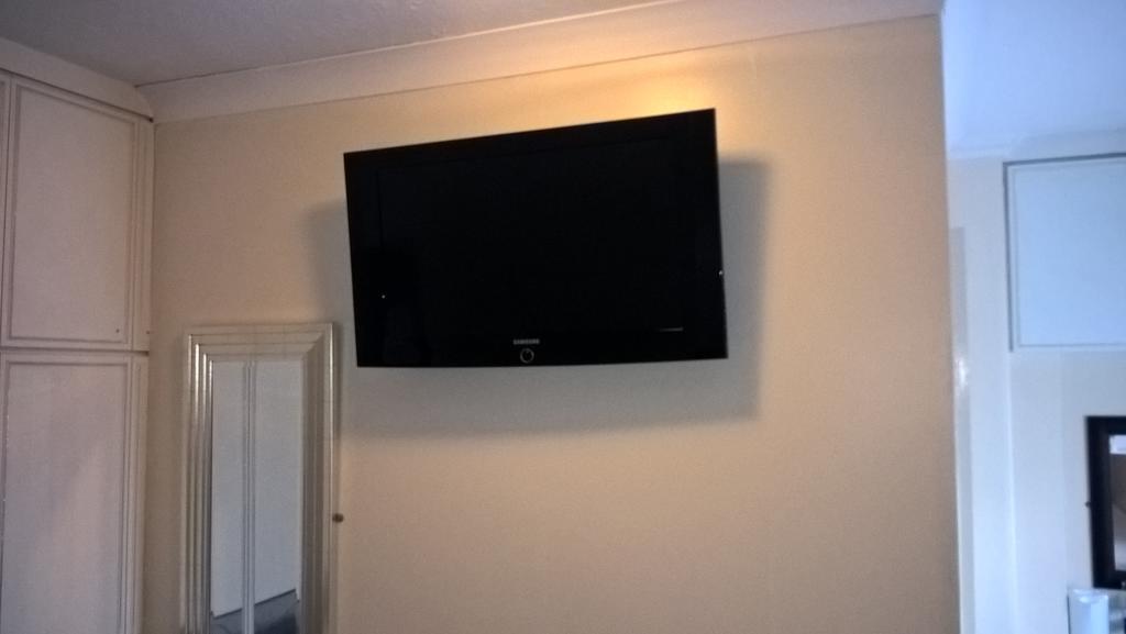 Queen Mary Inn Poole Esterno foto